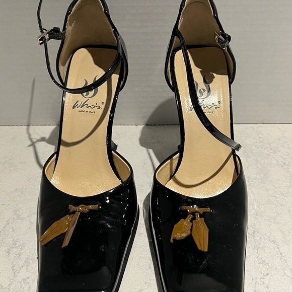 Unique Italian made shoes with fabulous heel. - Picture 2 of 5